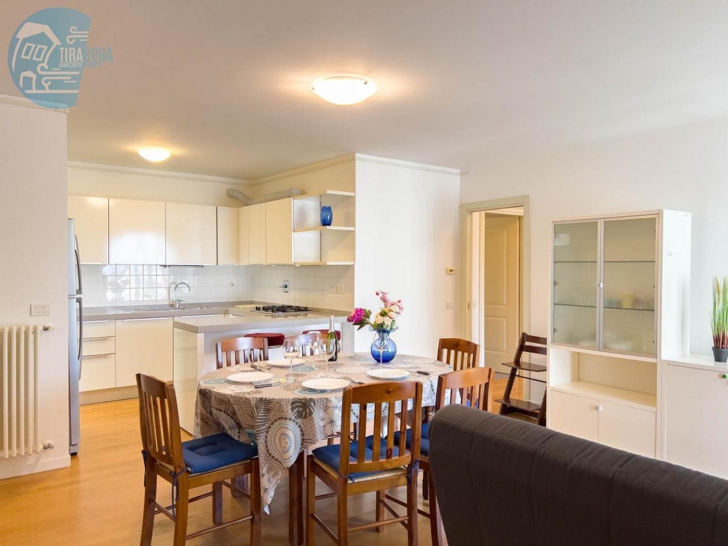 דירות טריאסטה Cattedrale 5 Tirabora Short Rent מראה חיצוני תמונה