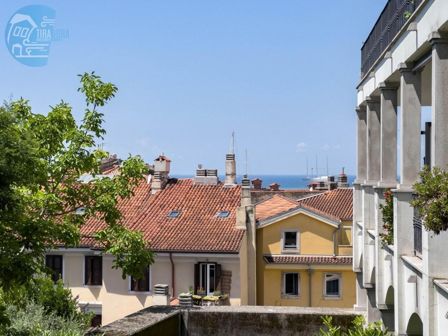דירות טריאסטה Cattedrale 5 Tirabora Short Rent מראה חיצוני תמונה