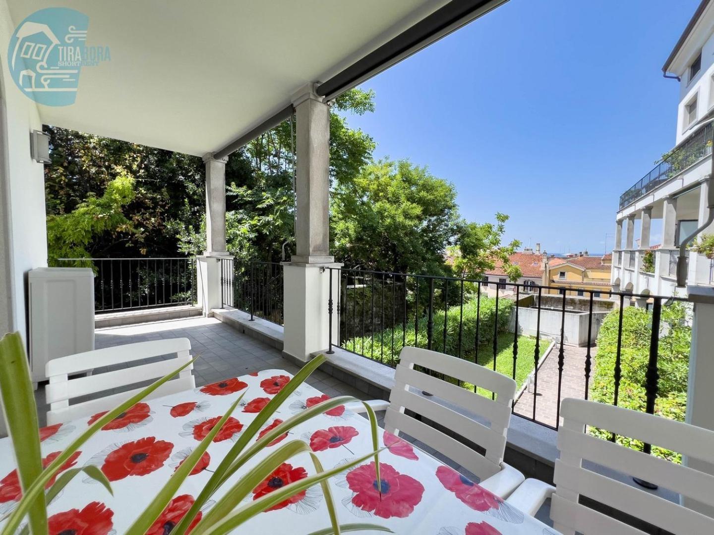דירות טריאסטה Cattedrale 5 Tirabora Short Rent מראה חיצוני תמונה